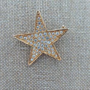 RHINESTONE FILLED STAR BROOCH GOLD